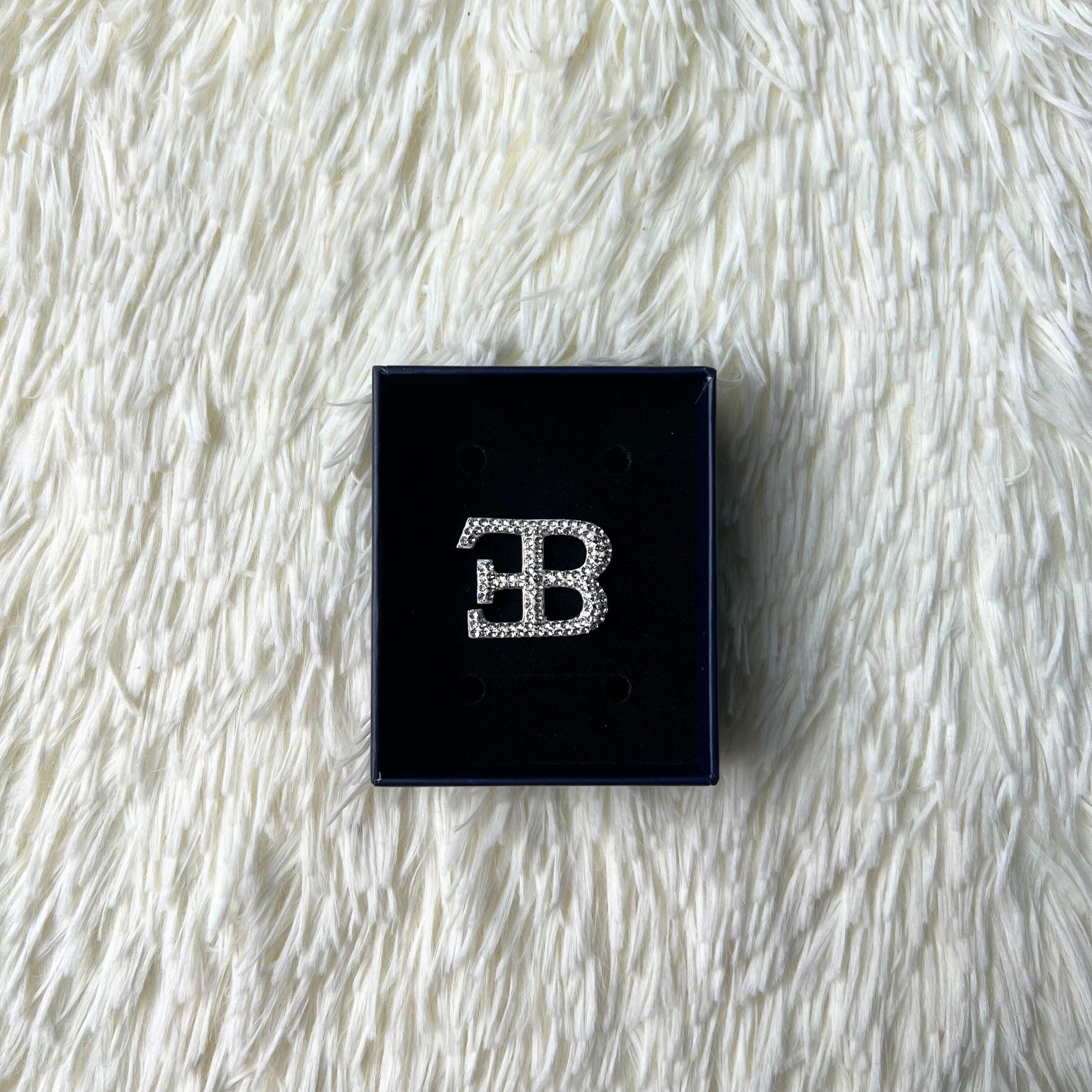 BE BROOCH B-PIN