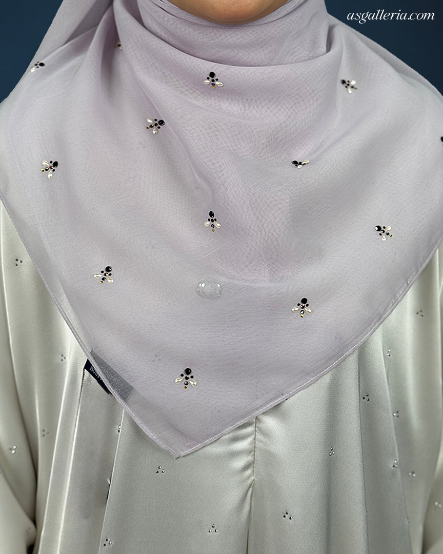 BAWAL DAZZLE BEE