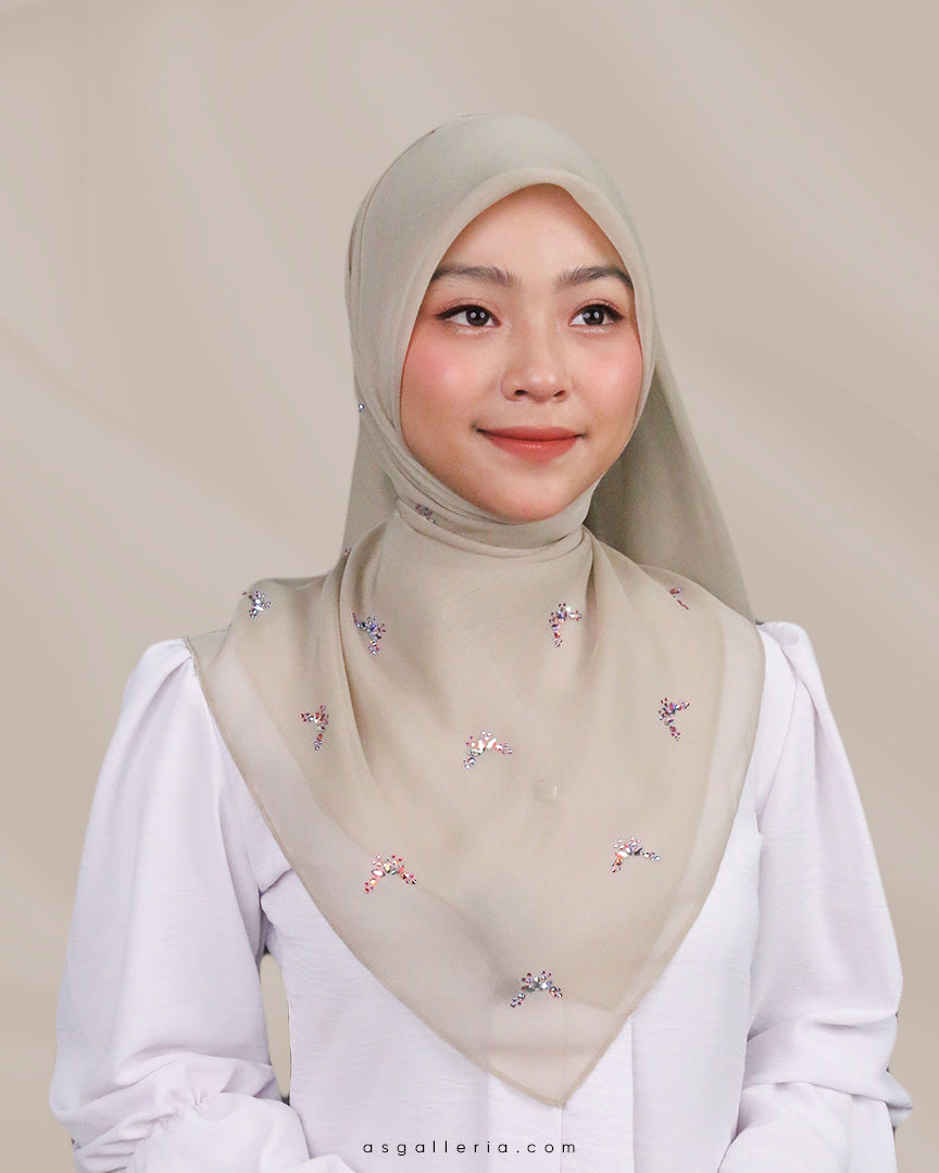 BAWAL JOLANA 55