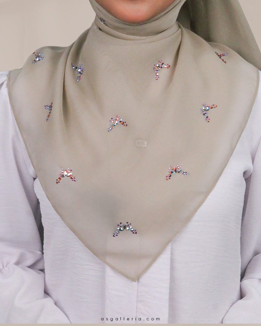 BAWAL JOLANA 55