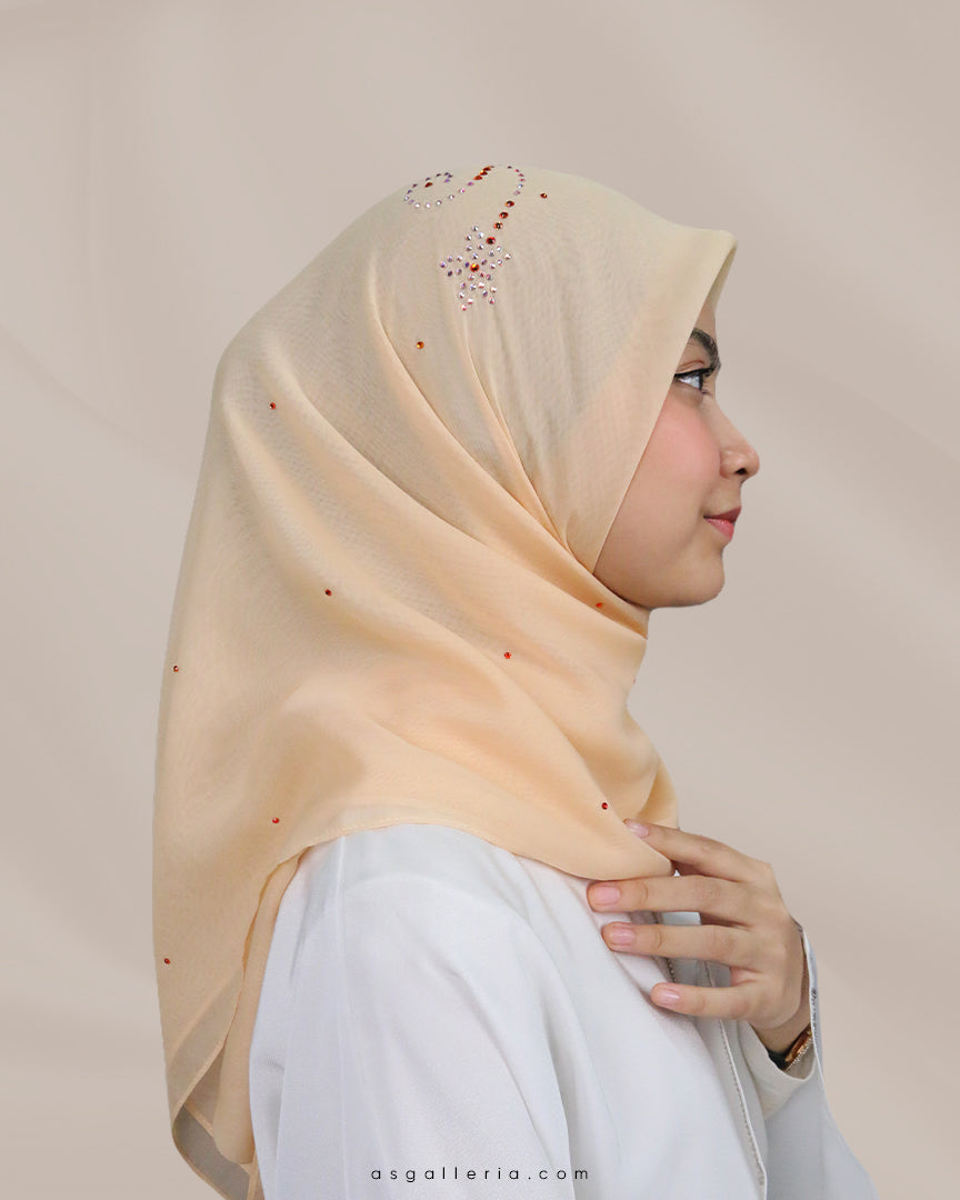 MAHKOTA CLAIRE