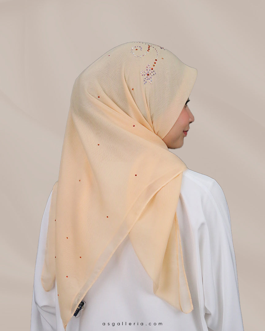 MAHKOTA CLAIRE